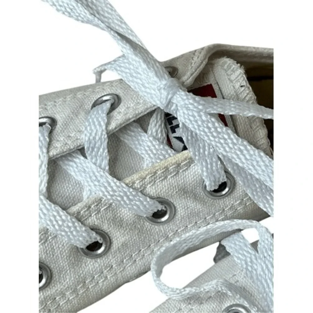 Converse Chuck Taylor‎ All Star Ox Ankle-High White Sneaker 1.5 Youth Junior
